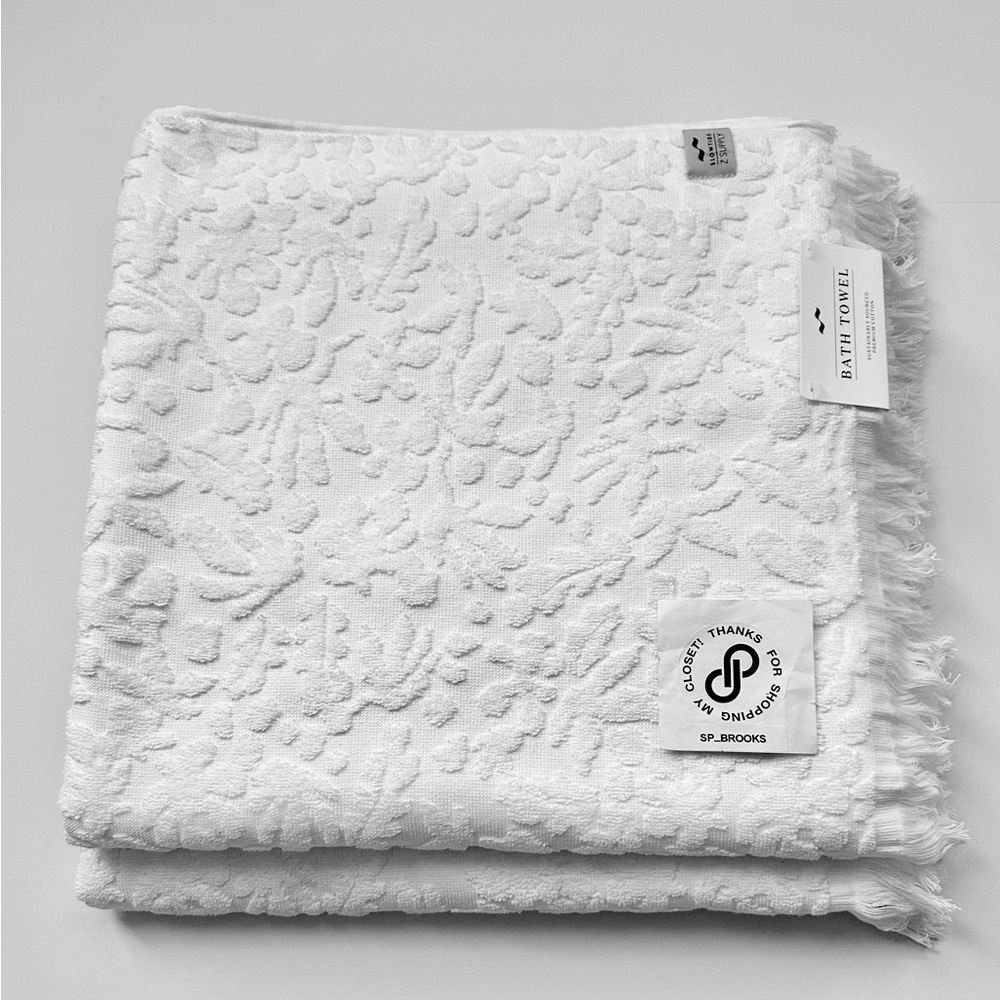 🎁SLOWTIDE Bath Towel -Premium Cotton- Rouen-Off White-ST1167 -Set of 2- 30”x60”